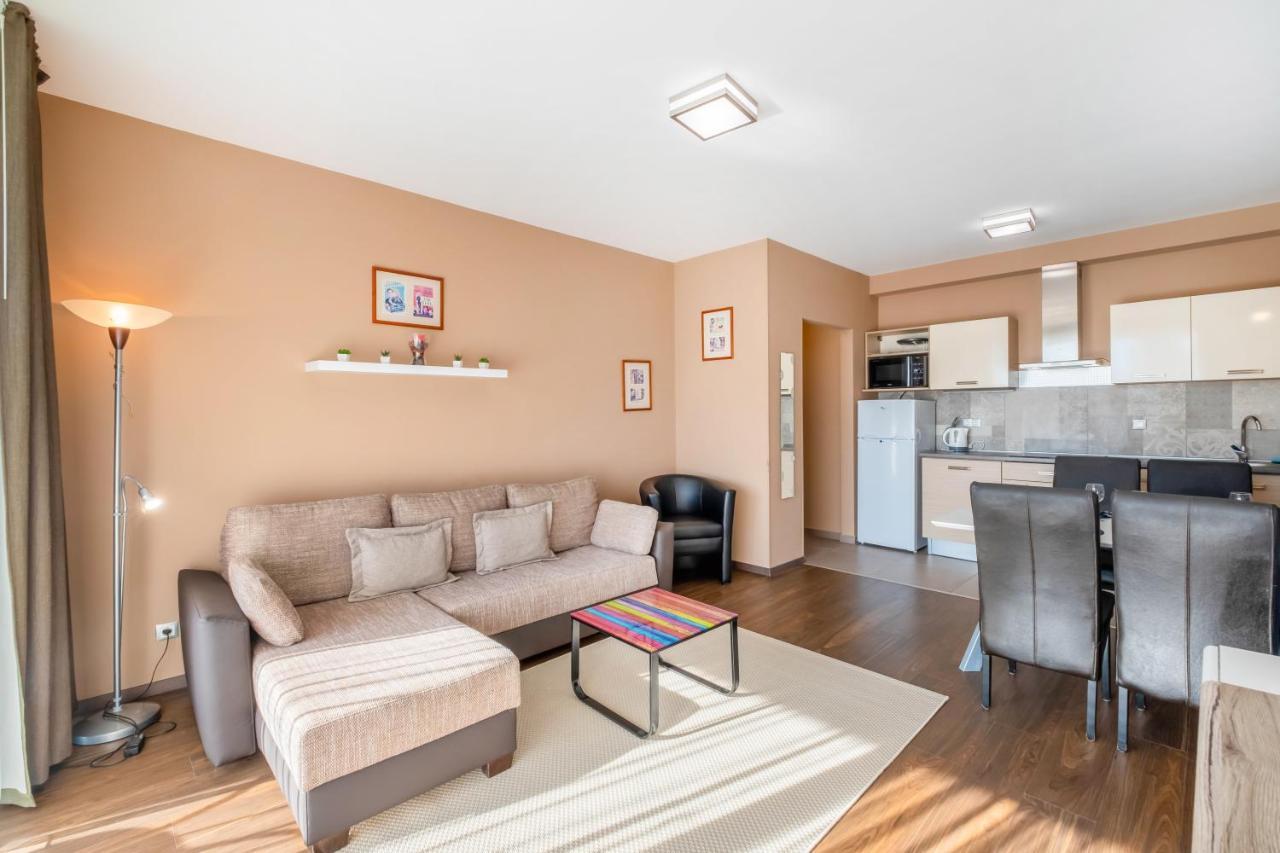 Mf Port Azur Wellness Apartments シオーフォク エクステリア 写真