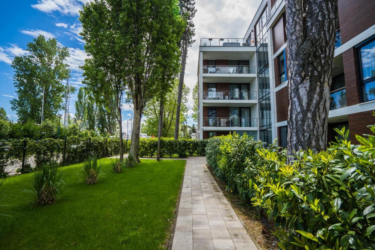 Mf Port Azur Wellness Apartments シオーフォク エクステリア 写真