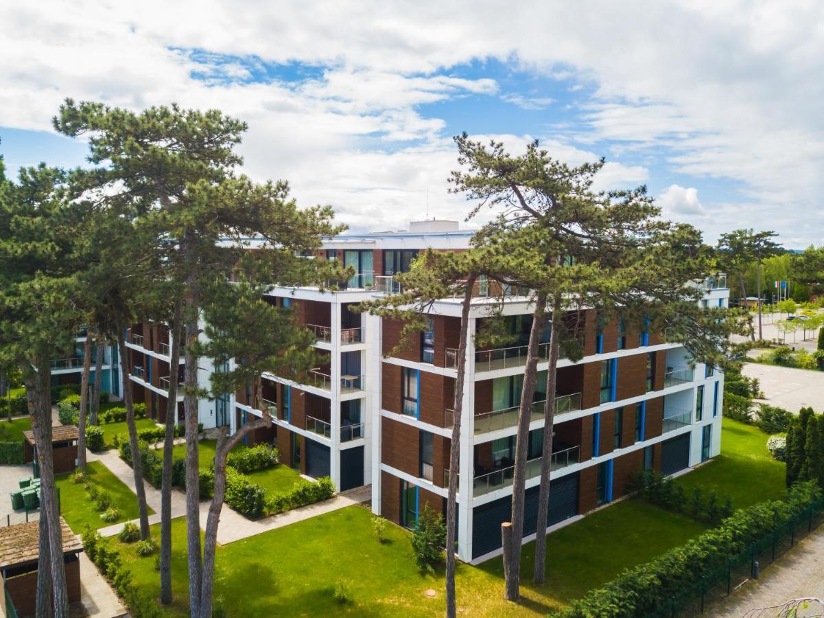 Mf Port Azur Wellness Apartments シオーフォク エクステリア 写真