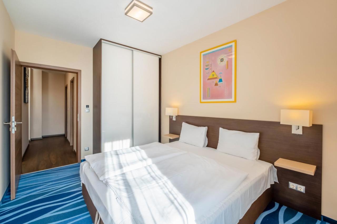 Mf Port Azur Wellness Apartments シオーフォク エクステリア 写真